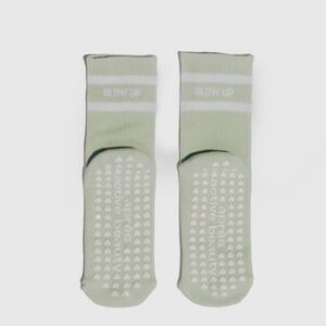 GREEN Reformation Pilates Socks  - Apres Beauty Socks
